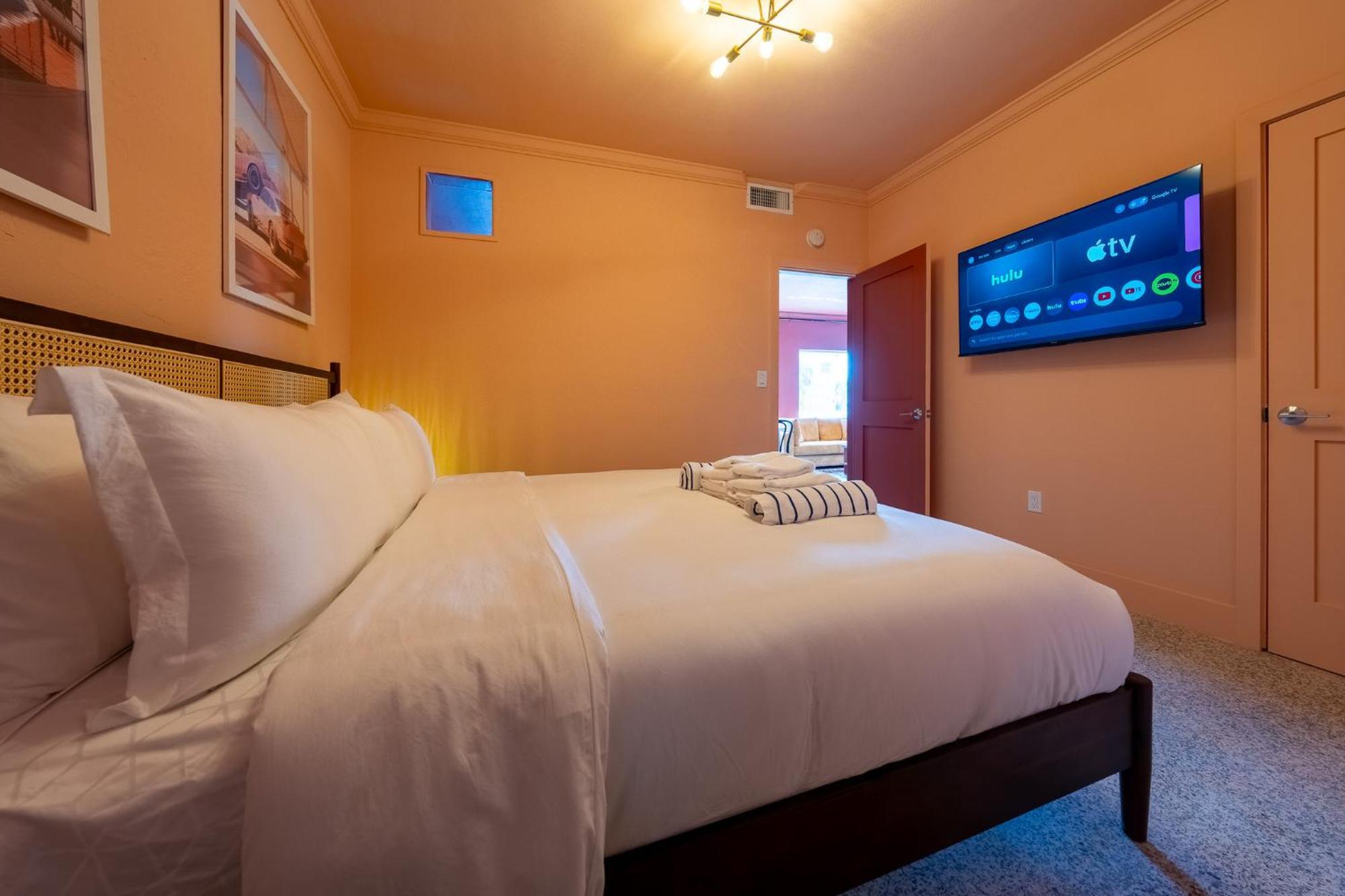 Monaco Vacation Rentals Clearwater Beach Exterior photo
