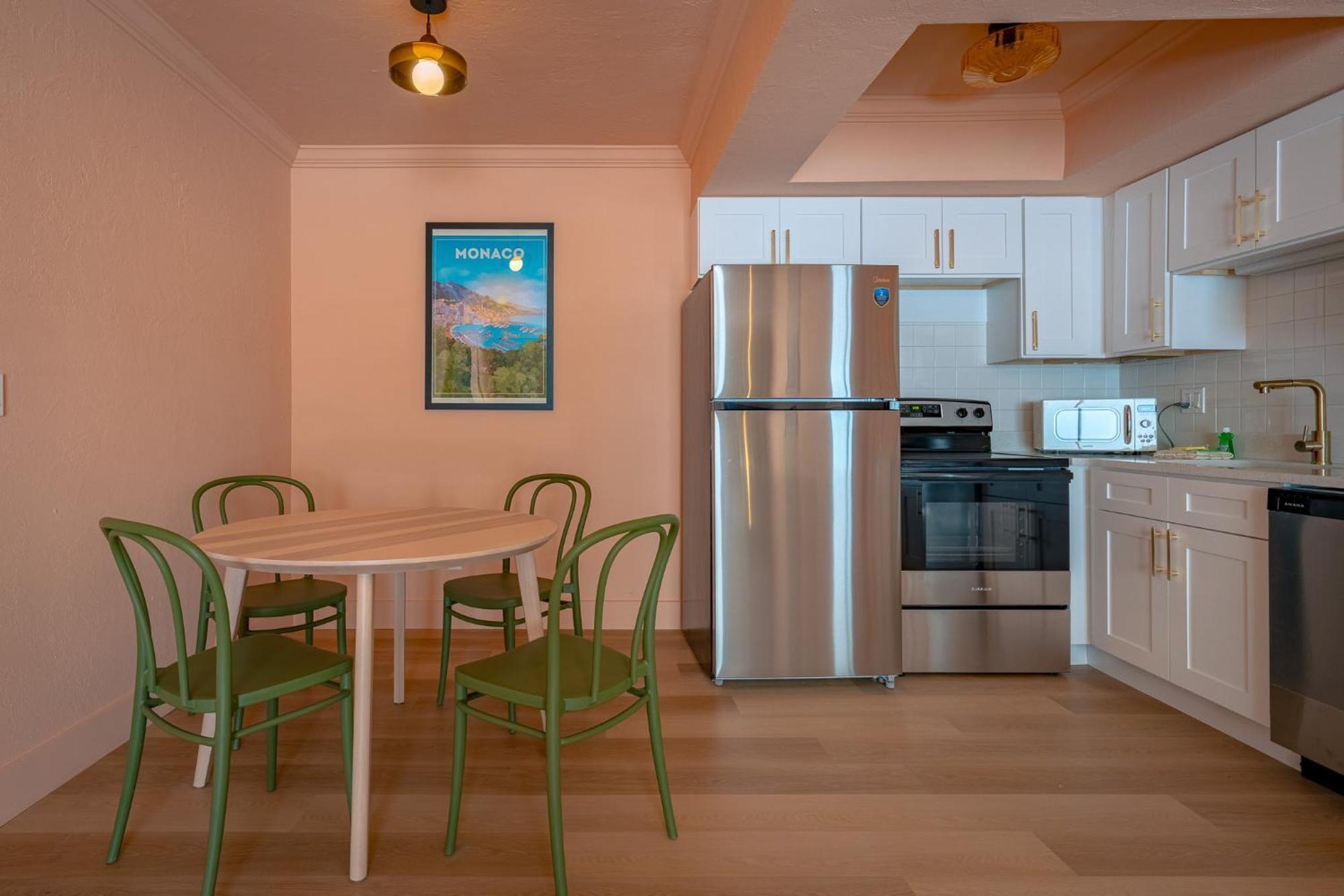 Monaco Vacation Rentals Clearwater Beach Exterior photo